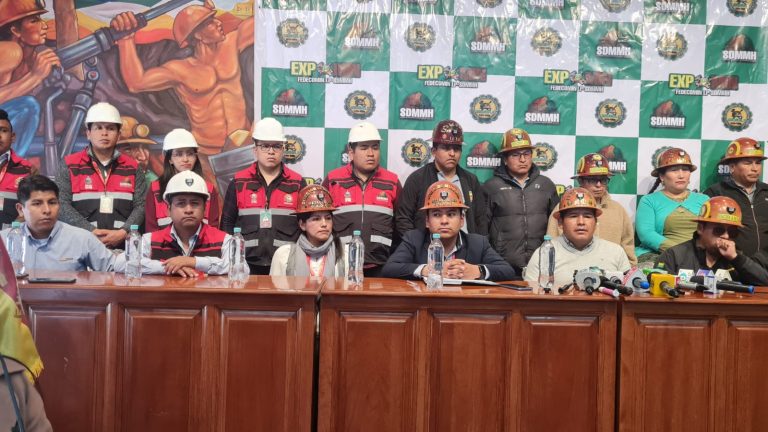 La Gobernación paceña apuesta por la tecnología limpia e innovadora en la actividad minera