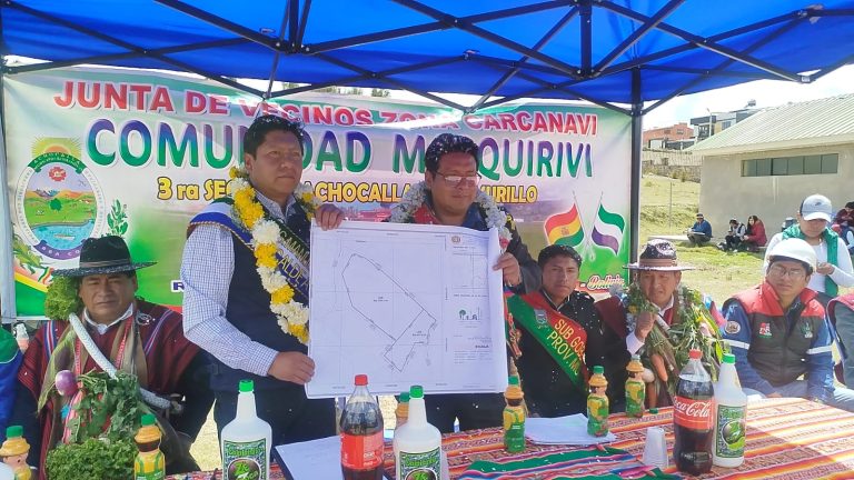 El Gobernador Santos Quispe garantiza un hospital de segundo nivel en Achocalla