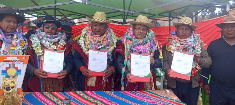 Santos Quispe hace realidad el asfaltado de la carretera Batallas – Quehuaya y pozos profundos para Puerto Pérez