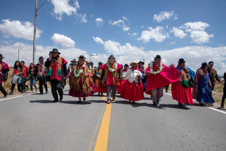La gestión de Santos Quispe marca un récord histórico de inversión en carreteras con Bs 1.578 millones