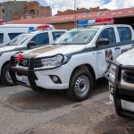 Gobernador de La Paz refuerza la seguridad ciudadana y dota a la Policía con vehículos y equipos de operación