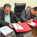 Con firma de convenio, la reconstrucción del puente Ventilla en Iquisivi será realidad